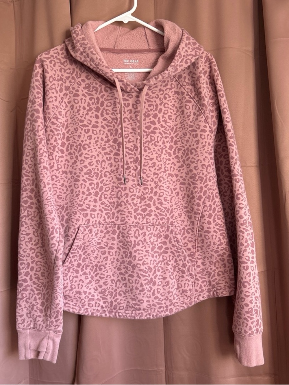 tek gear pink leopard-print pullover hoodie